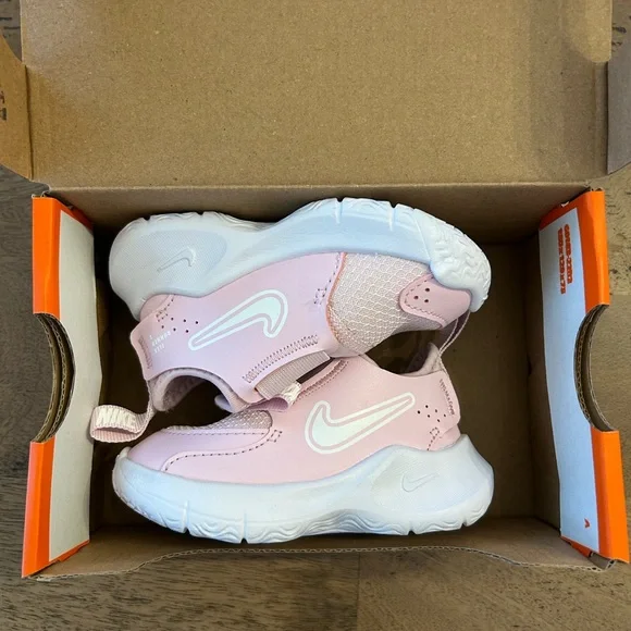 Nike Kids Light Pink Sneakers Size 4C - Picture 8 of 8